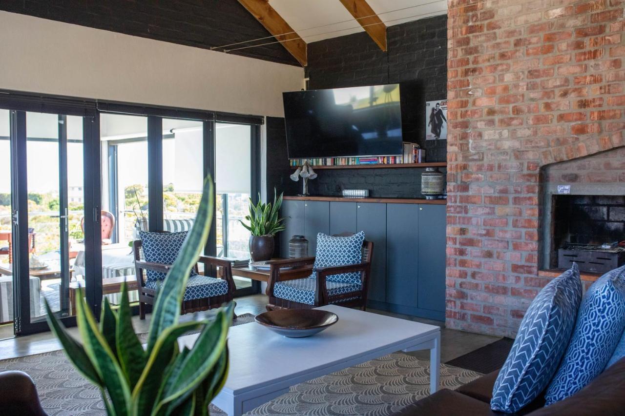 Stay At Friends Betty's Bay Eksteriør billede