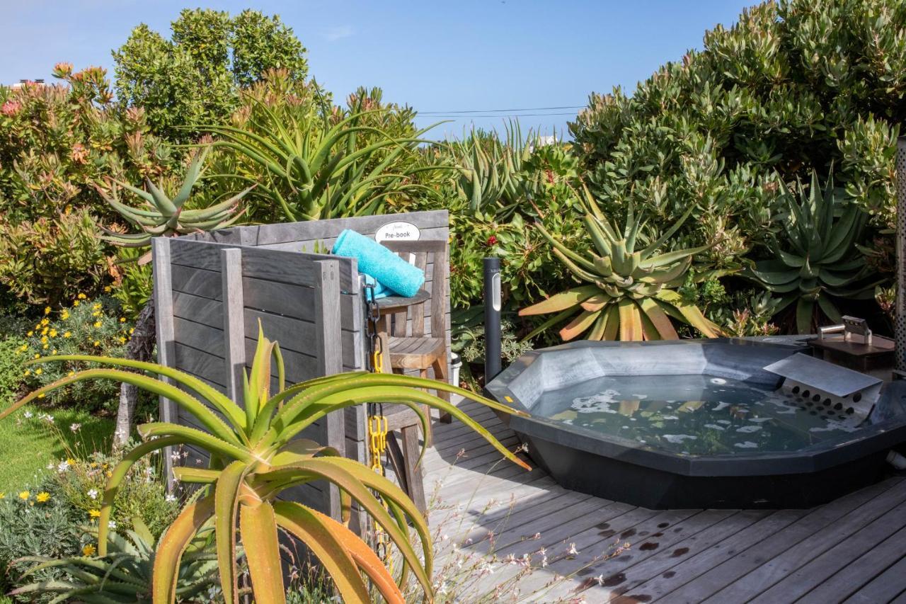 Stay At Friends Betty's Bay Eksteriør billede